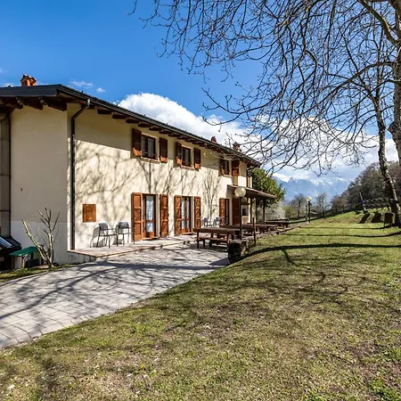 Appartement Val D' Egoi 1 *